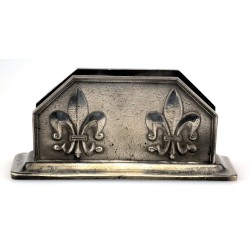 Porte lettre fleur de lys en étain 