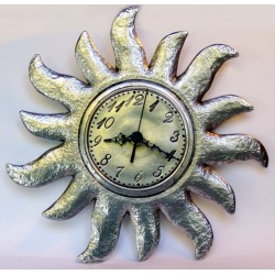 Horloge soleil en étain